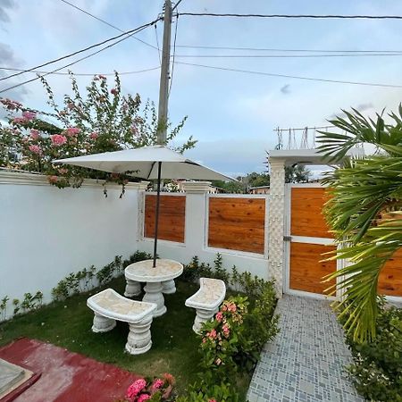 Villa Confortable De 2 Habitaciones Pedernales Exterior photo